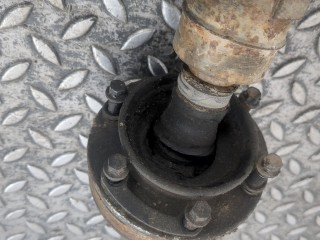 Кардан передний, ориг. номер 52111593AA, Jeep Liberty 2001-2004