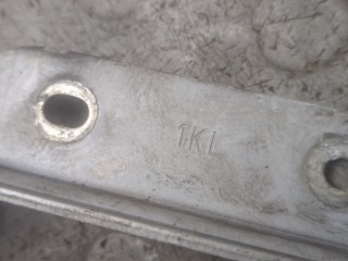Петля капота левая, ориг. номер 65401BA60A, Nissan Juke 2010-2014