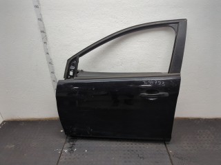 Дверь боковая (легковая) левая передняя Ford Focus 2007-2011