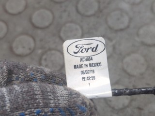 Фонарь крышки багажника левый, ориг. номер GJ5Z13405E, Ford Escape 2015-2019