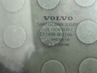 Стекло боковой двери правое переднее, ориг. номер 30753470, Volvo V70 2004-2007