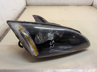 Фара (передняя) правая Ford Focus 2004-2008