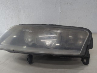 Фара (передняя) левая Audi A6 2004-2008