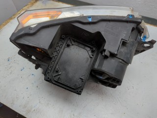 Фара (передняя) правая, ориг. номер XBC500262, Land Rover Discovery 2004-2009