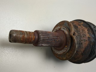Полуось (приводной вал, шрус) левая передняя, ориг. номер 4342042200, Toyota RAV4 2005-2008