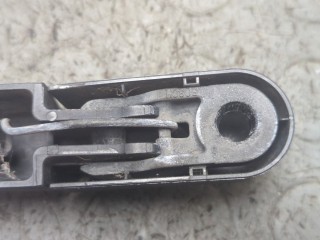 Щеткодержатель левый задний, ориг. номер 28781JD00A, Nissan Qashqai 2006-2010