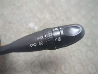 Переключатель поворотов, Toyota Corolla 2000-2004