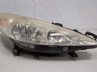 Фара (передняя) правая Peugeot 207 2009-2013