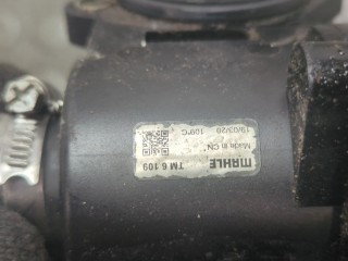 Корпус термостата, ориг. номер 06F121111, Volkswagen Touran 2003-2006