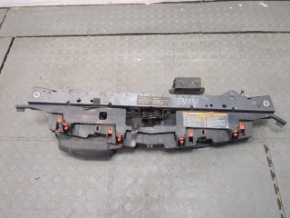 Рамка капота Opel Astra 2006-2014