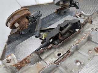 Рамка капота, ориг. номер F2511BA6AA, Nissan Juke 2010-2014