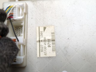 Блок предохранителей, ориг. номер 8273047290, Toyota Prius 2005-2011