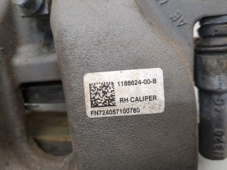Суппорт правый передний, ориг. номер 118862400B, Tesla Model Y 2020-2026