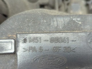 Рамка передняя (телевизор), ориг. номер 1675180, Ford Focus 2004-2008