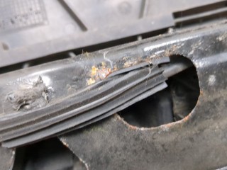Рамка передняя (телевизор), ориг. номер 6R0805588AA, Volkswagen Polo 2009-2014