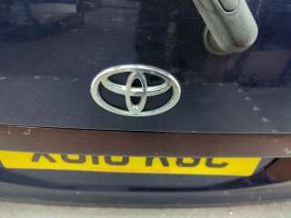 Крышка (дверь) багажника, ориг. номер 670052R620, Toyota Previa 1994-2000
