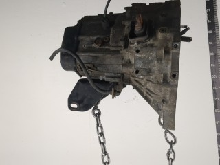 КПП 5-ст.мех. (МКПП), ориг. номер F5D21715XA, F5E01710X, Mazda 323 2001-2003