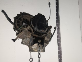 КПП 5-ст.мех. (МКПП), ориг. номер F5D21715XA, F5E01710X, Mazda 323 2001-2003