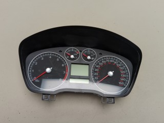 Щиток приборов (приборная панель) Ford Focus 2001-2005