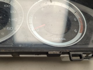 Щиток приборов (приборная панель), ориг. номер 31327584AA, Volvo V60 2010-2013