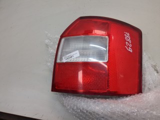 Фонарь (задний) правый Audi A4 2000-2006