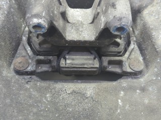 Подушка крепления КПП, ориг. номер 4F0399151BL, Audi A6 2004-2008