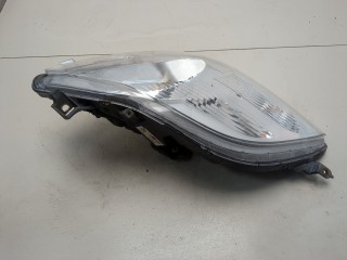 Фара (передняя) правая, ориг. номер 811300D340, Toyota Yaris 2005-2009