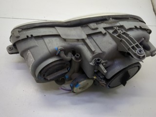 Фара (передняя) правая, ориг. номер A2098202861, Mercedes CLK W209 2002-2005
