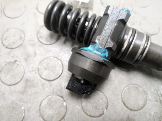 Форсунка топливная, ориг. номер 038130073AG, Skoda Octavia 2000-2011