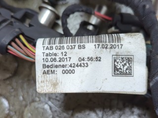 Форсунка топливная, ориг. номер 06L906036K, Audi Q7 2015-2019