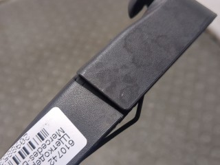 Щеткодержатель левый задний, ориг. номер A1698200844, Mercedes B W245 2005-2008