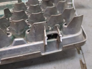 Решетка радиатора, ориг. номер 62310EQ400, Nissan X-Trail (T30) 2004-2007