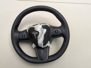 Руль Tesla Model Y 2020-2026