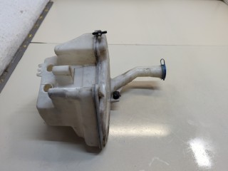 Бачок омывателя Toyota Yaris 2005-2009