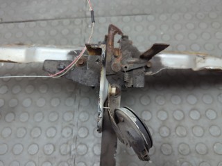 Рамка капота, ориг. номер 5320547020, 5320847010, Toyota Prius 2005-2011