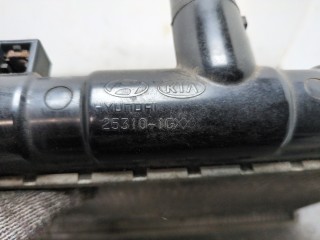 Радиатор охлаждения двигателя, ориг. номер 253101G001, KIA Rio 2009-2011