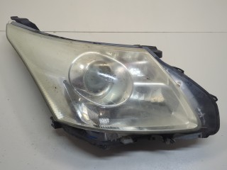 Фара (передняя) правая Toyota Avensis 3 2008-2011
