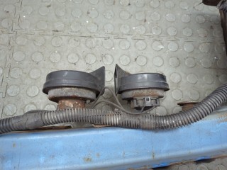 Усилитель бампера передний, ориг. номер 1540638, Ford Focus 2007-2011