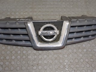 Решетка радиатора Nissan Qashqai 2006-2010