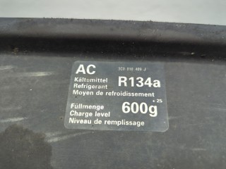 Рамка передняя (телевизор), ориг. номер 3C0805588H, Volkswagen Passat 2005-2010