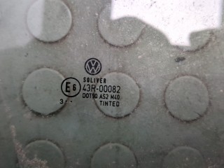 Стекло боковой двери правое переднее, ориг. номер 3B4845202, Volkswagen Passat 2000-2005