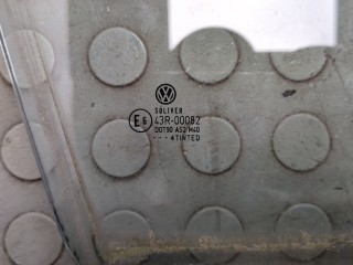 Стекло боковой двери правое переднее, ориг. номер 3B4845202, Volkswagen Passat 2000-2005