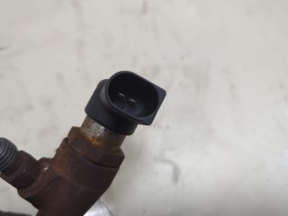 Форсунка топливная, ориг. номер 4M5Q9F593AD, 1355051, Ford Focus 2007-2011