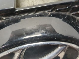 Решетка радиатора, ориг. номер 863512Y000, 863522Y000, Hyundai ix35 2009-2013