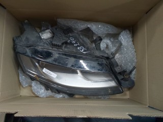 Кронштейн фары правый, ориг. номер 8K0805608C, Audi A4 (B8) 2007-2012