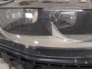 Кронштейн фары правый, ориг. номер 8K0805608C, Audi A4 (B8) 2007-2012