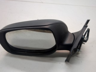 Зеркало боковое левое Toyota Yaris 2005-2009