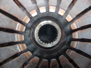 Маховик, ориг. номер 038105266AM, Volkswagen Passat 2000-2005