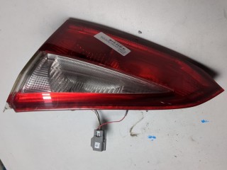 Фонарь крышки багажника правый Ford Focus 2011-2015