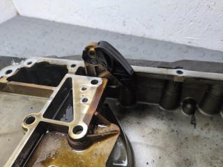Поддон, Audi A8 2002-2005